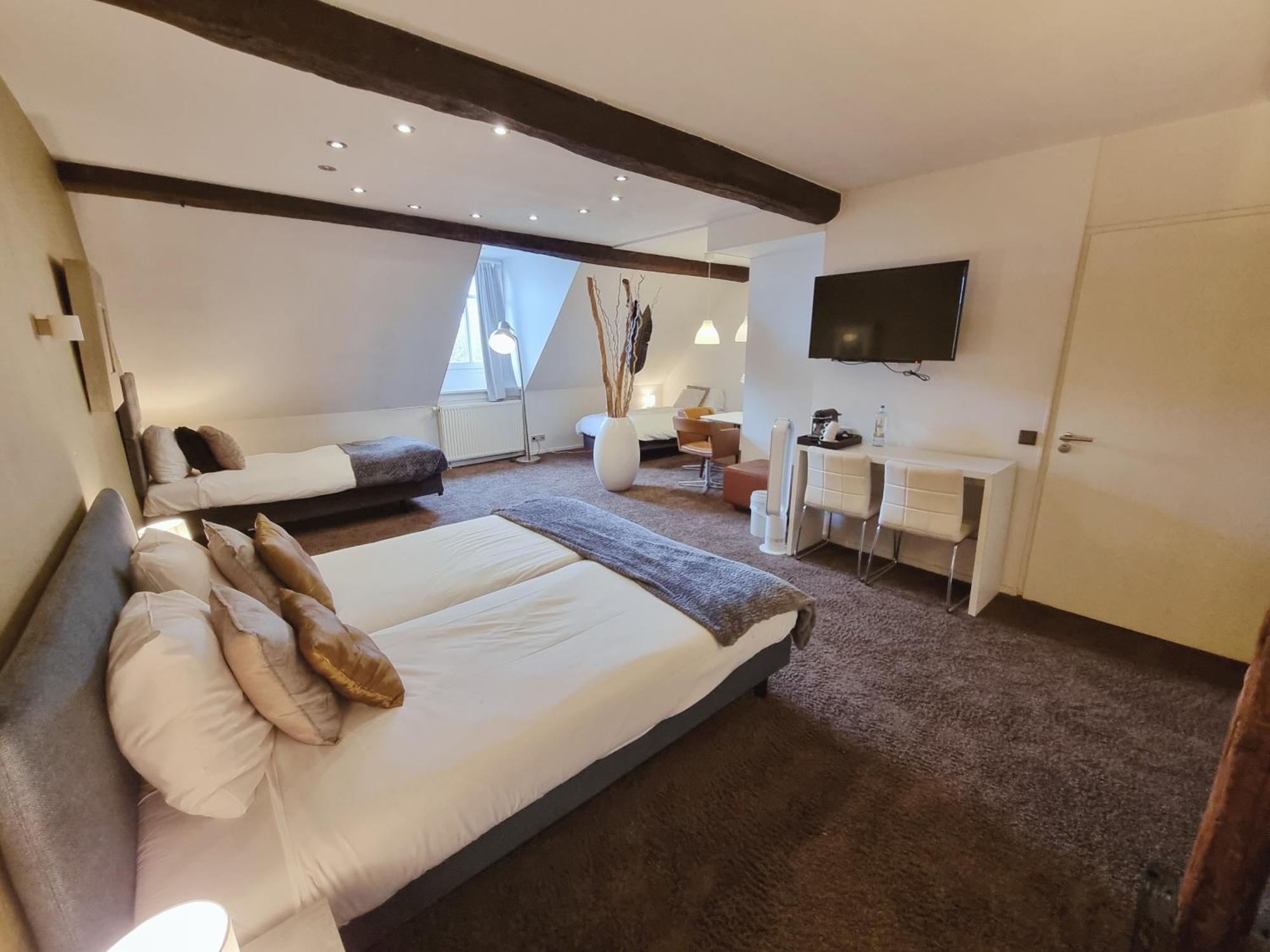 Saillant Hotel Maastricht City Centre - Auping Hotel Partner Экстерьер фото